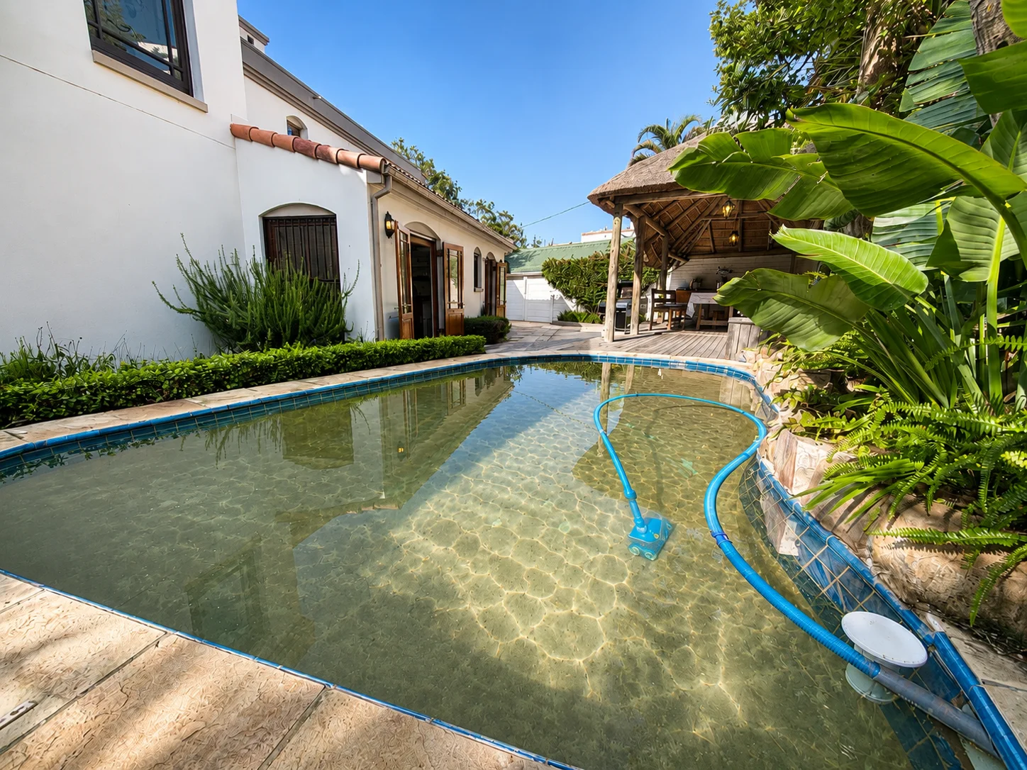 Baycrest Villa pool